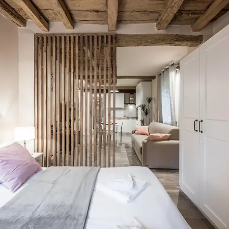 Broccaindosso Wood 5* Apartamento