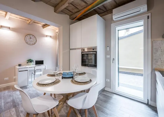 Broccaindosso Wood 5* * Bologna