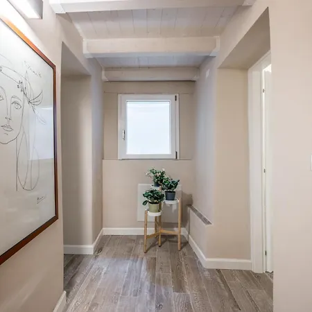 Apartament Broccaindosso Wood 5* Bolonia