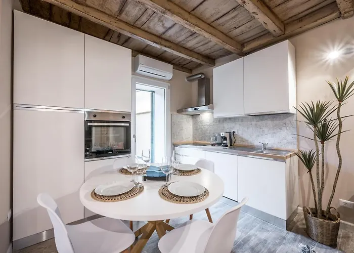 Broccaindosso Wood 5* * Bolonia