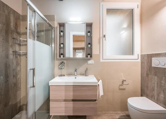 Broccaindosso Wood 5* * Bolonia