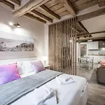 Апартаменты Broccaindosso Wood 5* Болонья