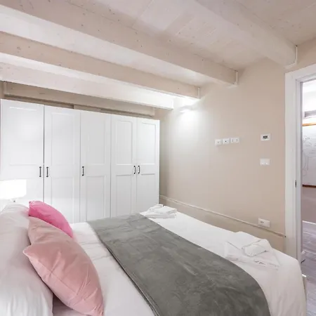 Apartmán Broccaindosso Wood 5* Boloňa