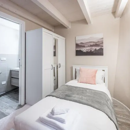 Apartmán Broccaindosso Wood 5* Boloňa