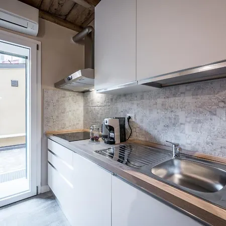Broccaindosso Wood 5* Апартаменты Болонья